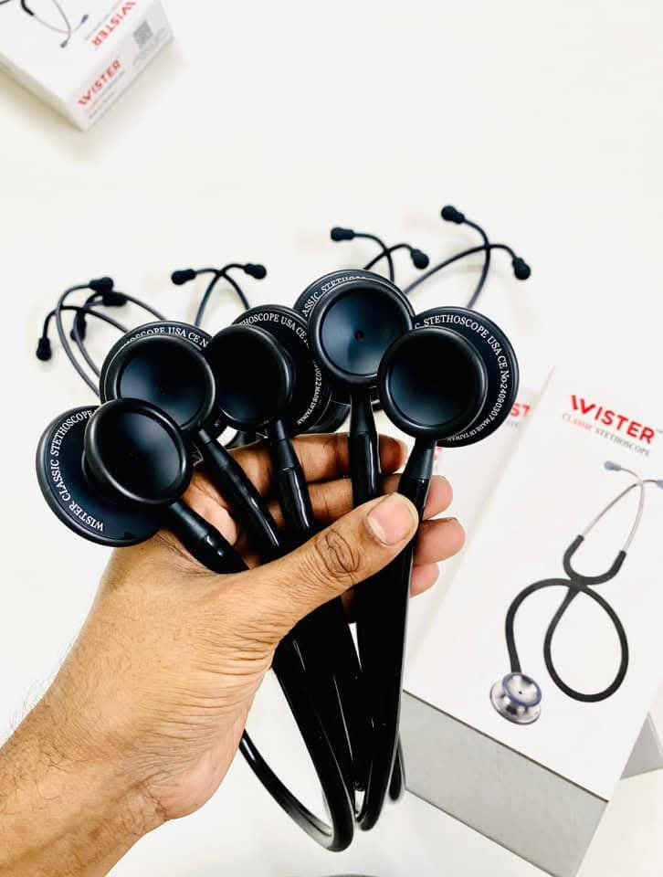 FB_IMG_1761573881683 WISTER™ Classic Stethoscope BLACK EDITION - Image 3
